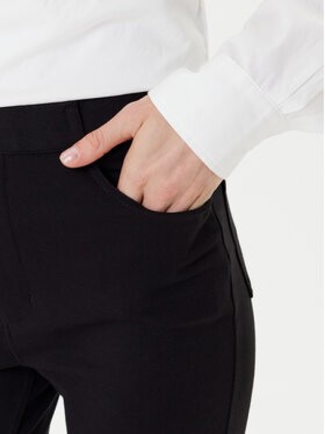 Liu Jo Sport Spodnie materiałowe TF5129 JS182 Czarny Regular Fit