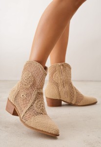 Ciemnobeżowe Ażurowe Botki Kowbojki VICES na Niskim Obcasie Azimessa