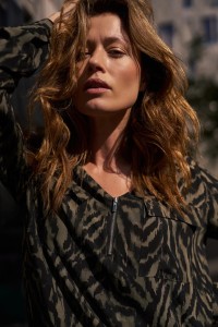 Koszula z wiskozy oliwkowa