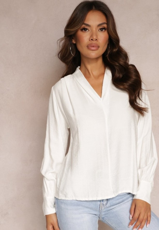 Biała Bluzka z Bufiastymi Rękawami i Trójkątnym Dekoltem Hilko