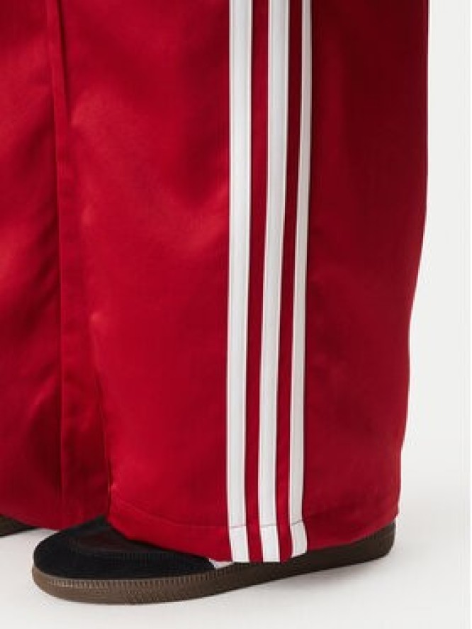 adidas Spodnie dresowe Satin Sst Loose Trackpant KS7338 Czerwony Relaxed Fit