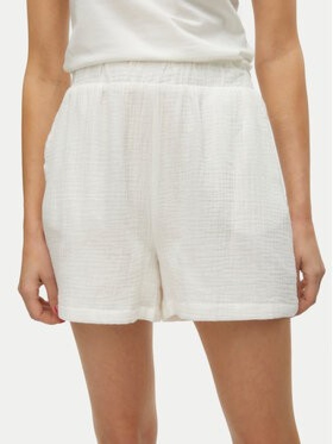 Vero Moda Szorty materiałowe Natali 10279687 Biały Baggy Fit