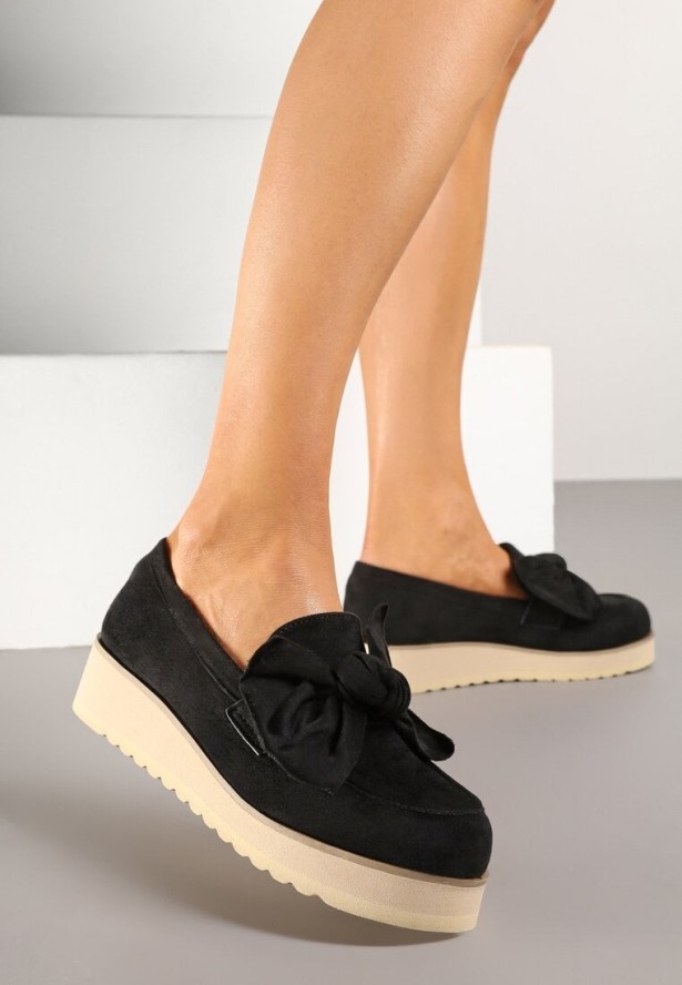 Czarne Mokasyny z Imitacji Zamszu na Grubej Podeszwie Zdobione Kokardką Nusadea