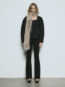 Taliowana marynarka - czarny