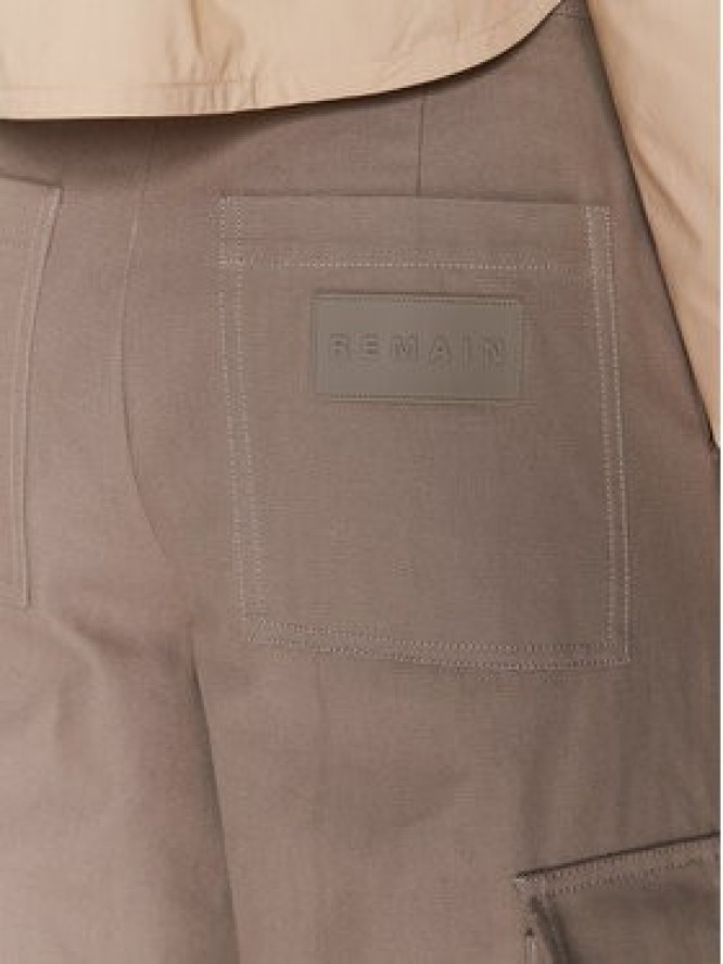 Remain Spodnie materiałowe Canvas RM2158 Beżowy Relaxed Fit