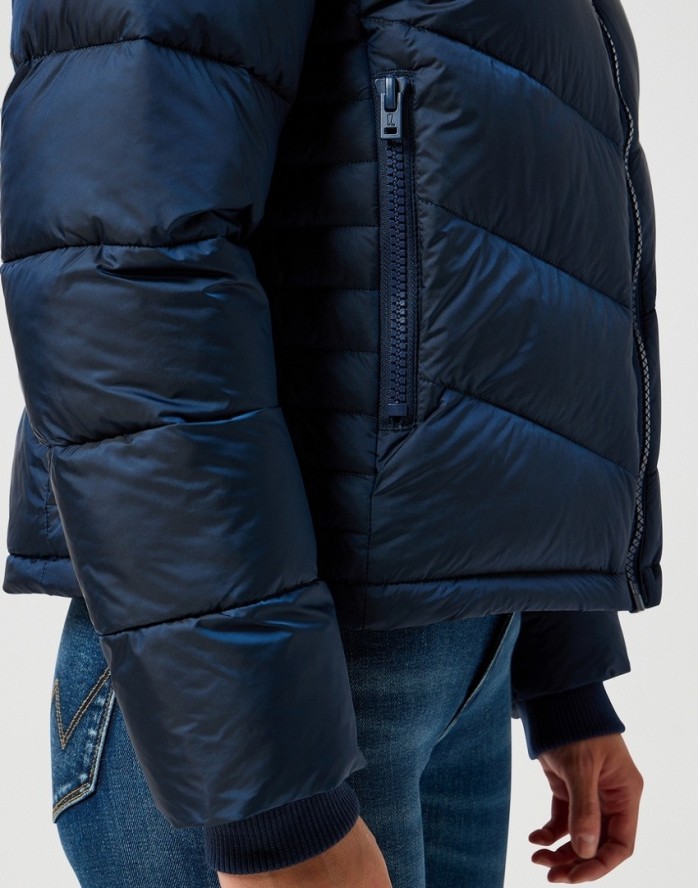 WRANGLER DAMSKA KURTKA ZIMOWA WRANGLER SHORT PUFFER JACKET NAVY 112356503