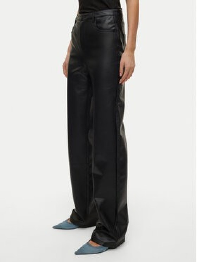 Vero Moda Spodnie z imitacji skóry Tessa 10310878 Czarny Wide Leg