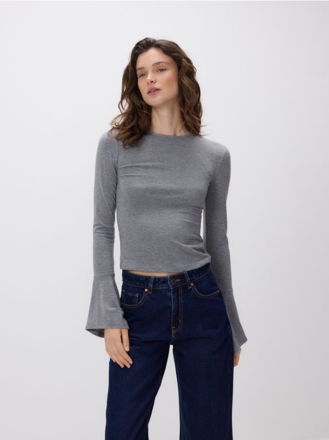 Bluzka z rozszerzanymi rękawami - jasnoszary