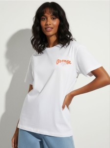 Koszulka oversize z motywem pomarańczy - biały