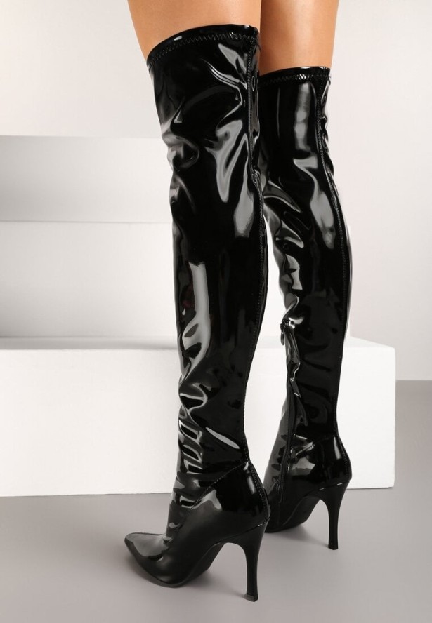 Czarne Kozaki na Obcasie z Przylegającą Cholewką za Kolano z Lakierowanym Połyskiem Nelasena