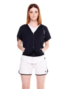Bluza z kaptur na co dzień na siłownię