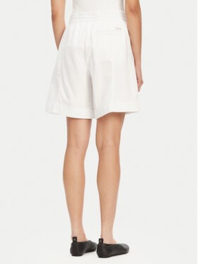 Calvin Klein Jeans Bermudy J20J225219 Biały Relaxed Fit