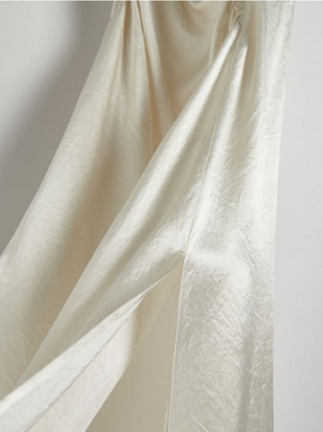 Sukienka z tkaniny NAIA - złamana biel