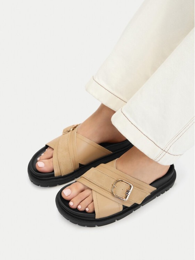 MEXX Klapki EO-HY25006-7 Beżowy