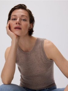 Wełniana kamizelka - brązowy