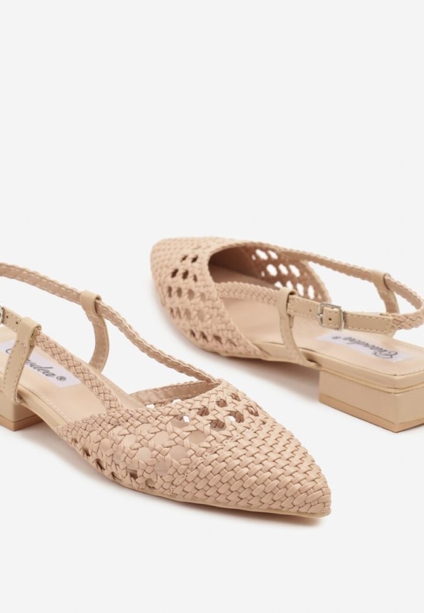 Beżowe Sandały Bez Pięty z Ażurową Cholewką Evialoriae