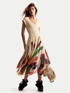 Desigual Sukienka codzienna Brushes Lacroix 26SWVK39 Beżowy Regular Fit