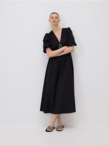 Sukienka maxi z ozdobnym wiązaniem - czarny