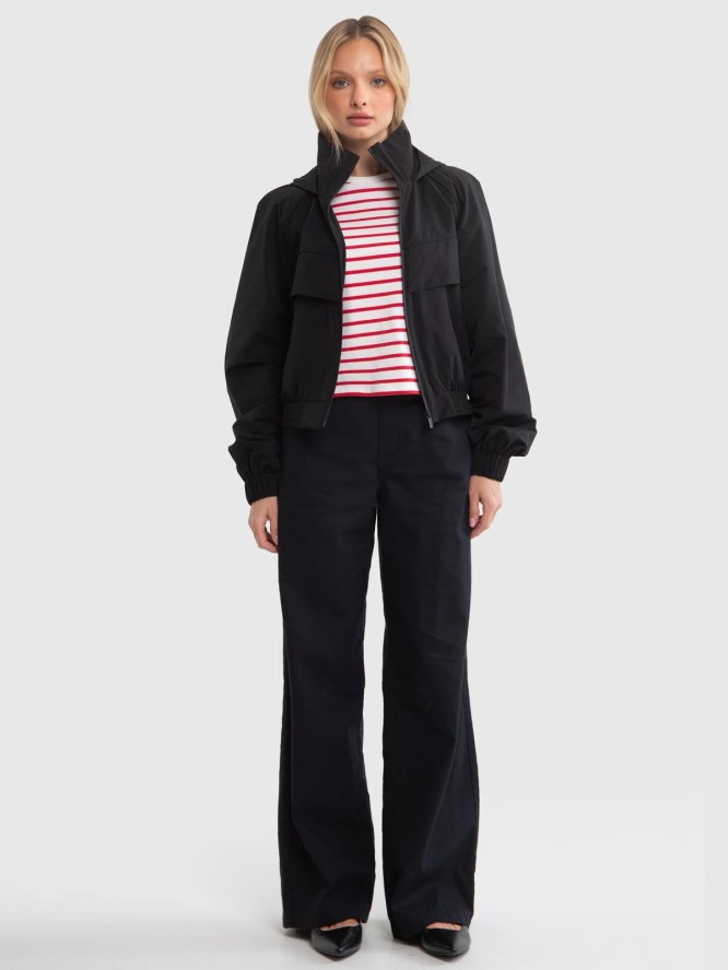 Kurtka damska o krótkim fasonie czarna Margo 906