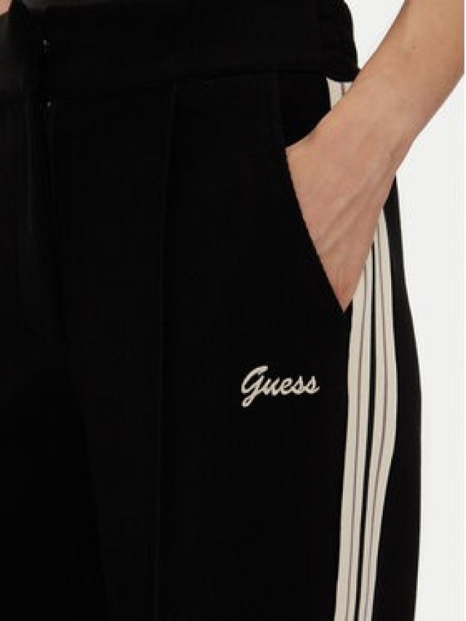 Guess Spodnie dresowe V5BB16 KCX52 Czarny Wide Leg