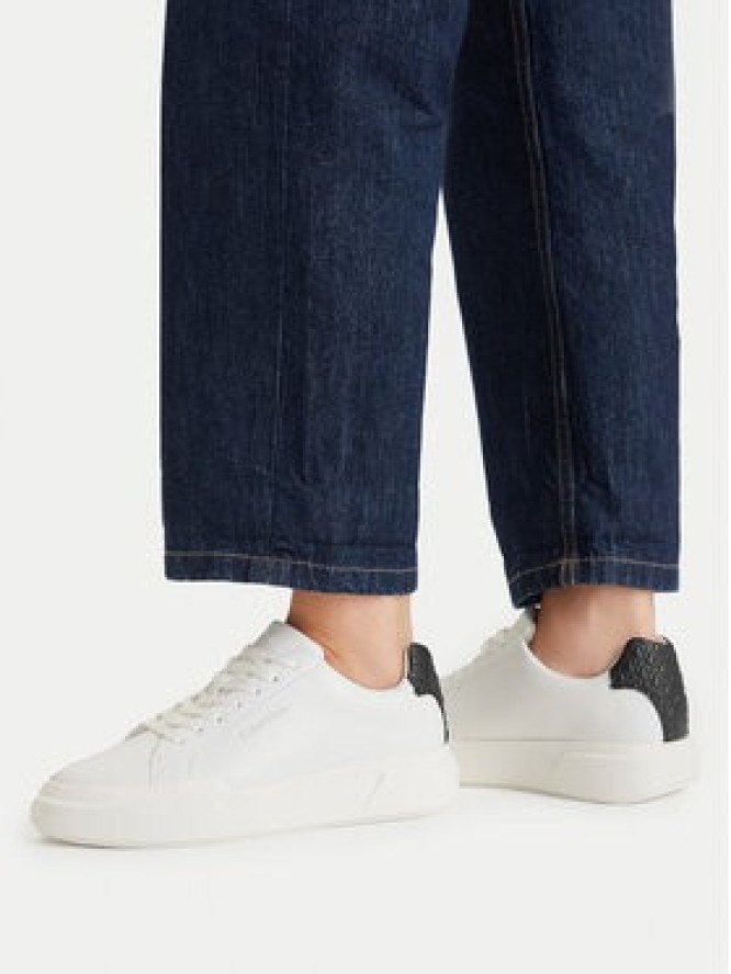 Calvin Klein Sneakersy Chunky Cupsole Laceup Lth Bt Aop YW0YW02036 Biały