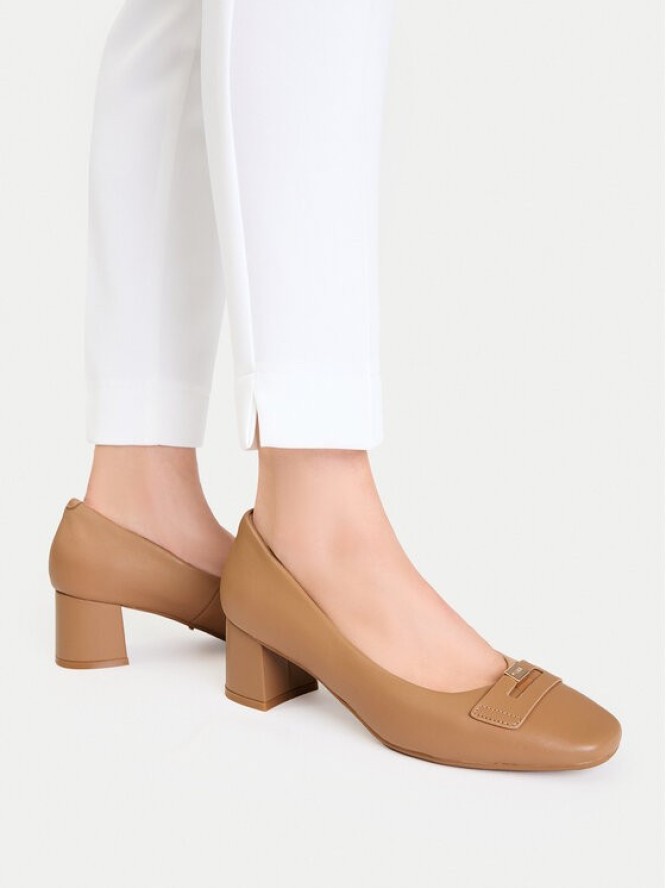 MEXX Czółenka EO-R26SS15331-01 Beżowy ciemny