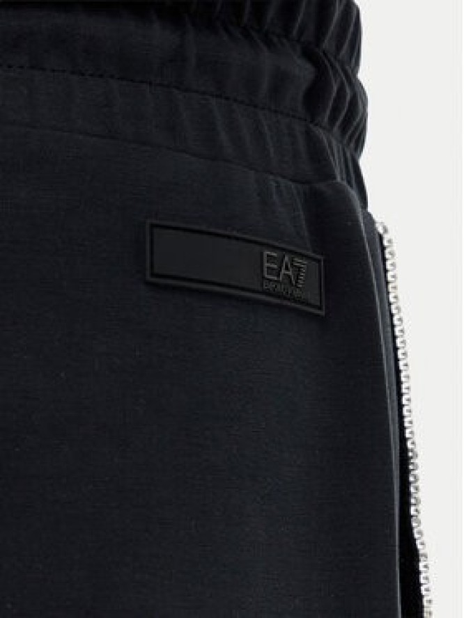 EA7 Emporio Armani Spodnie dresowe 7W000143 AF12643 UC001 Czarny Loose Fit
