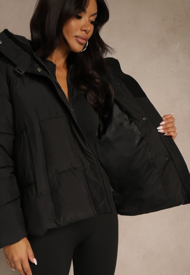 Czarna Pikowana Kurtka o Fasonie Oversize z Kapturem Galadea