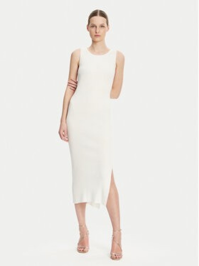 Guess Sukienka 174731 Biały Classic Fit