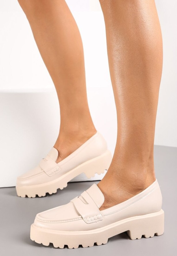 Jasnobeżowe Mokasyny Warke