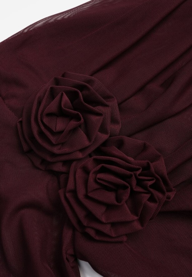 Bordowa Marszczona Bluzka z Siateczki Zdobiona Aplikacją w Kształcie Róży Olirisa