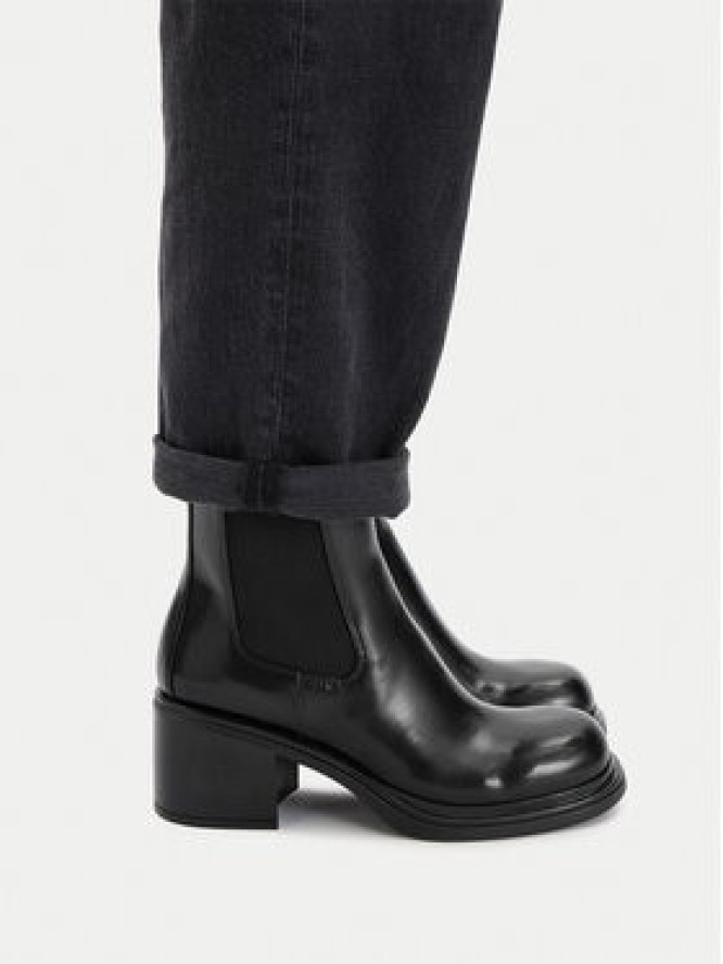 Armani Exchange Botki XW001643 AF17474 UC001 Czarny