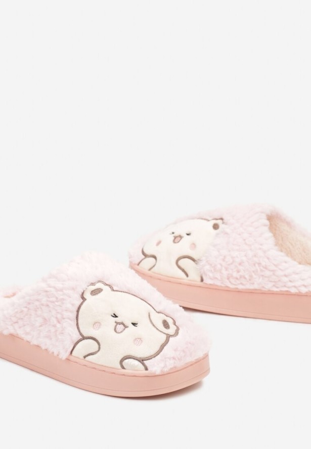 Różowe Kapcie na Platformie Ozdobione Haftowanym Motywem Laorisia