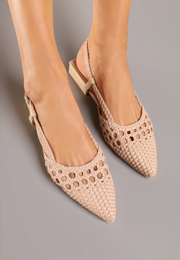 Beżowe Sandały Bez Pięty z Ażurową Cholewką Evialoriae