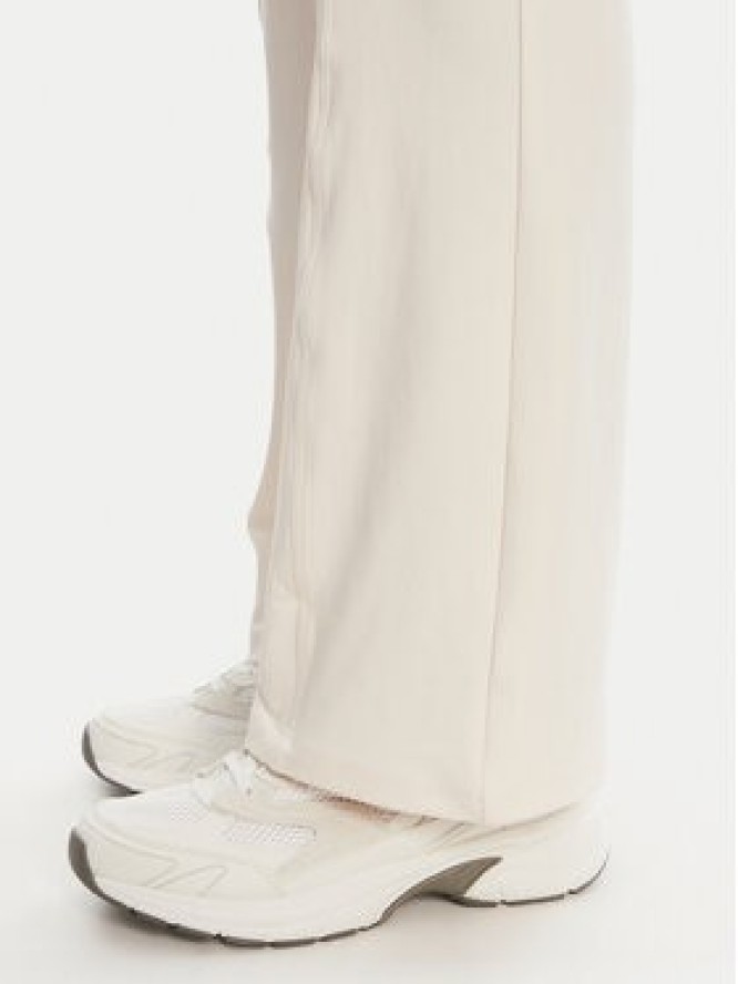 Guess Spodnie dresowe V5RB15 KCD02 Écru Regular Fit