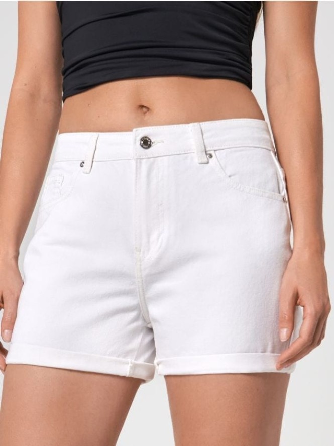 Szorty jeansowe mom high waist - biały