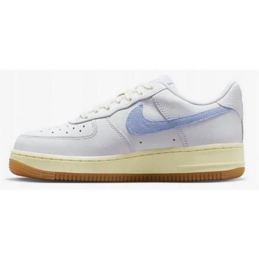 Buty do chodzenia damskie Nike Air Force 1