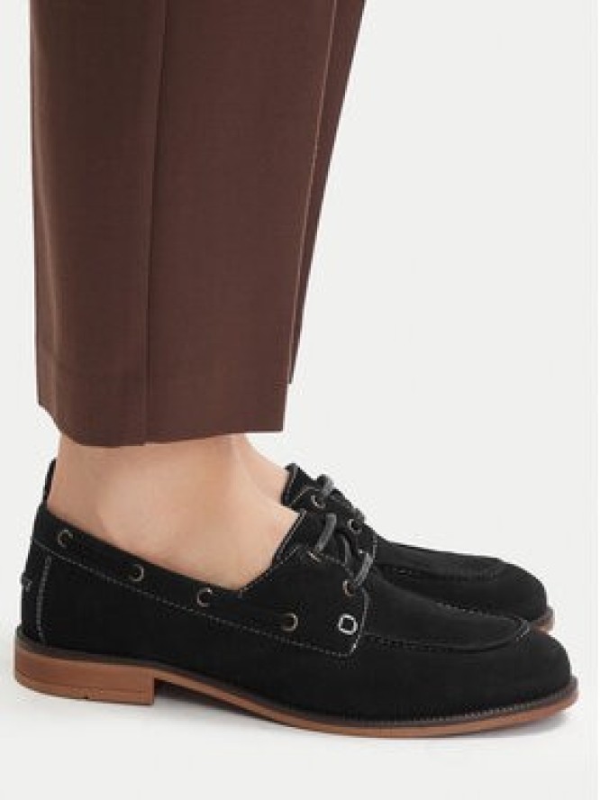 Lasocki Półbuty CEO-WI45-VR-690-01 Czarny