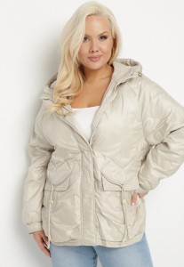 Beżowa Kurtka Pikowana z Kapturem i Kieszeniami o Pudełkowym Kroju Eravinna