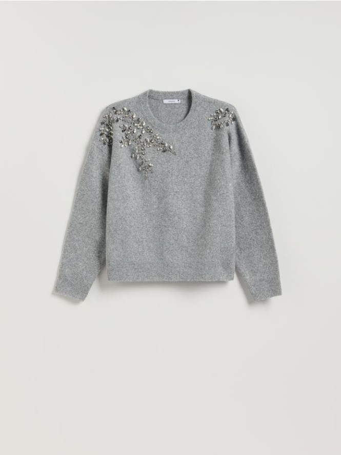 Sweter z ozdobnymi aplikacjami - jasnoszary