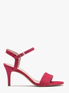Sandały w kolorze fuksji na szpilce