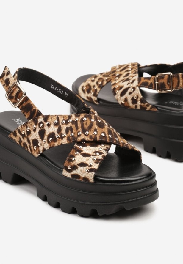 Panterkowe Sandały na Grubej Podeszwie z Paskiem z Klamerką i Nitami Goniriel