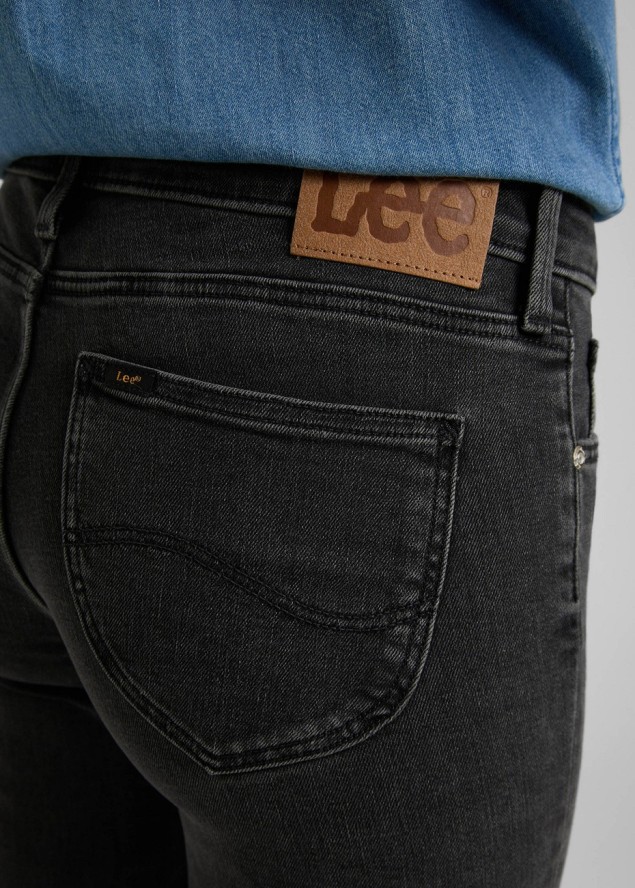 LEE SCARLETT DAMSKIE SPODNIE JEANSOWE BLACK MID STONE L526EPMU 112320154