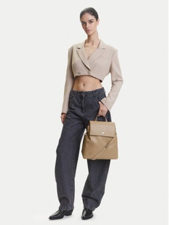 Calvin Klein Plecak Ck Flap Backpack With Conv Strap K60K613038 Beżowy