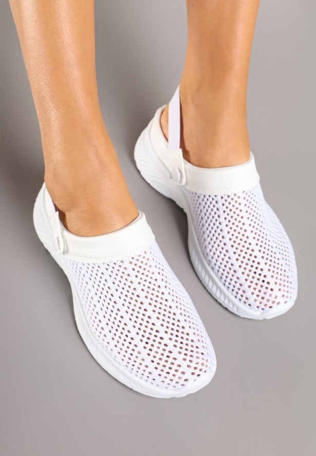 Białe Klapki z Ażurową Cholewką i Paskiem Podtrzymującym Piętę Fenrisa