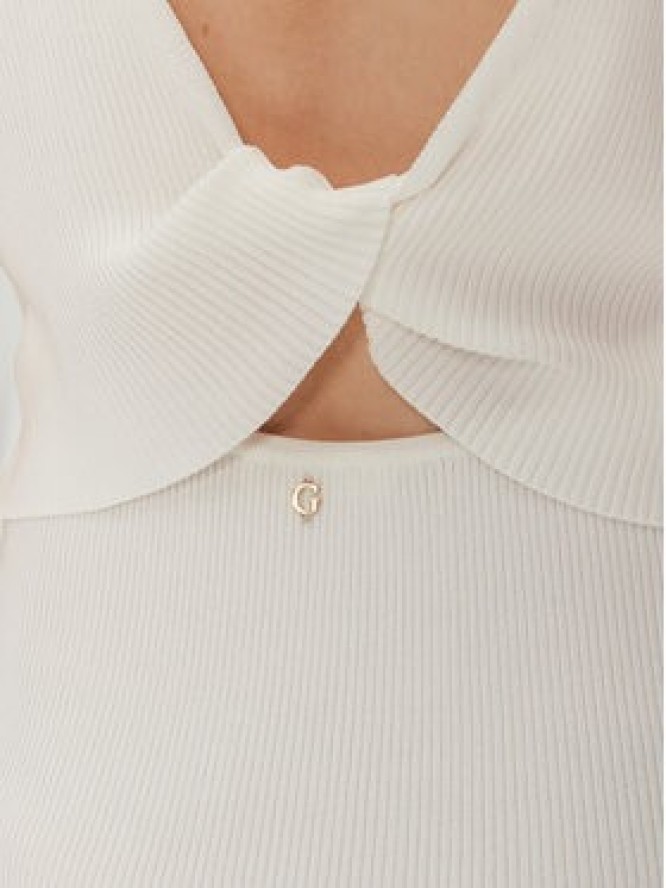 Guess Sukienka 174731 Biały Classic Fit