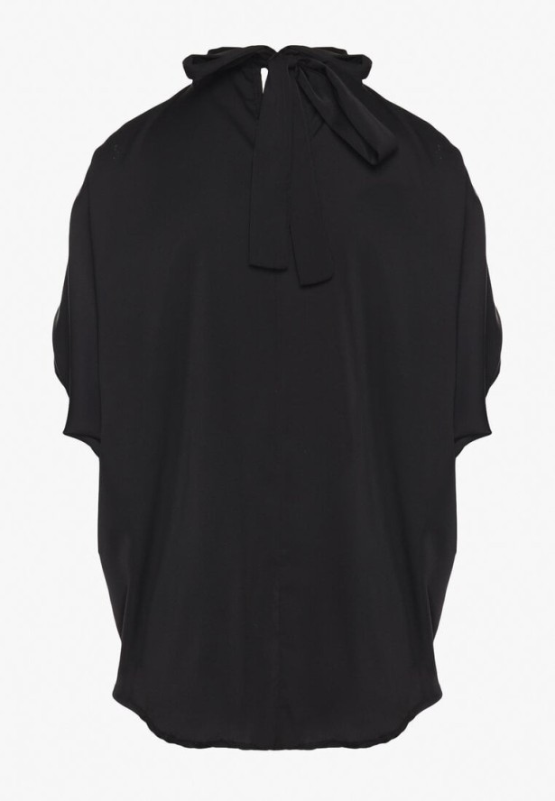 Czarna Bluzka Ozdobiona Stójką i Wiązaniem Rinelea