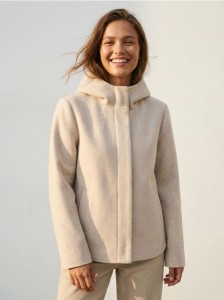 Kurtka z kapturem - kremowy