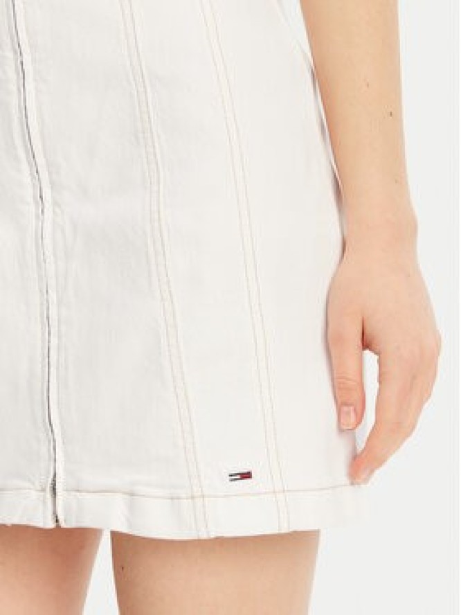 Tommy Jeans Sukienka jeansowa DW0DW20420 Écru Slim Fit