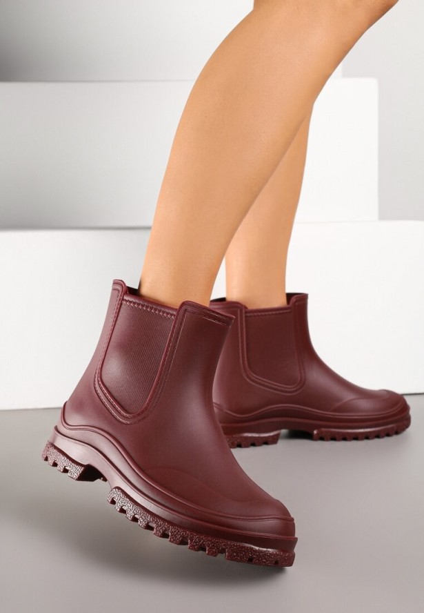 Bordowe Krótkie Kalosze na Płaskiej Podeszwie Tirvia